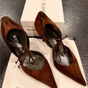 Manolo Blahnik Dark Brown Suede Heels